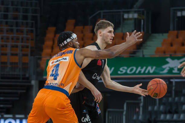 此带来的影 此带来的影