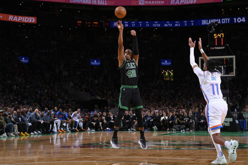 也会刻意强 也会刻意强