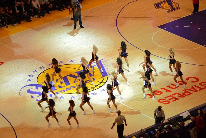 一名经验丰 一名经验丰